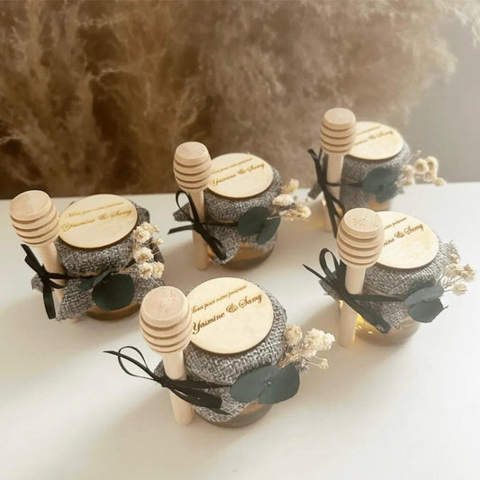 MON CADEAU INVITE - pot de miel personnalisés avec tissu lin et bâton de miel cadeau invité mariage élégant