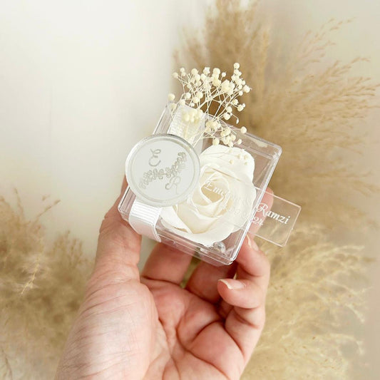 Rose Savon Pure Argent en boîte transparente, rose de savon argentée, cadeau invité élégant